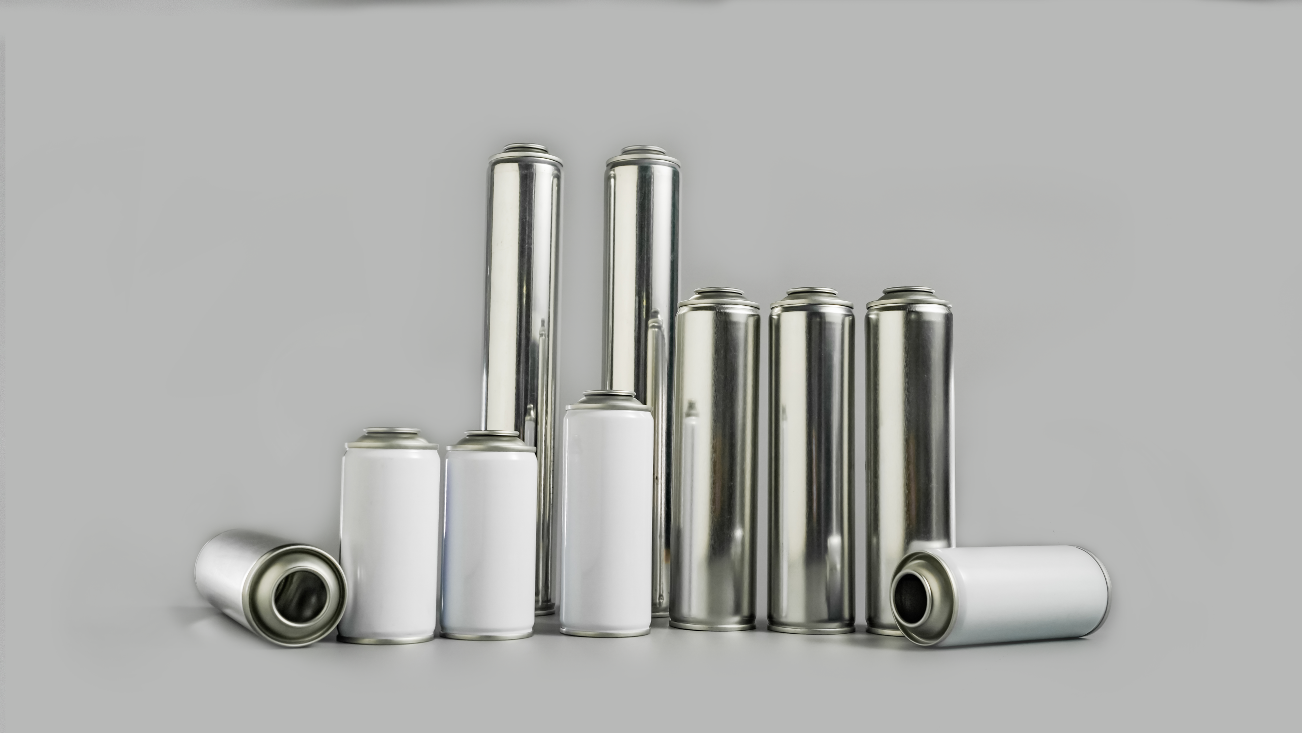 Necked-in vs Straight-Wall Tinplate Aerosol Cans: Why Strength Differs by 30% Under the Same Design